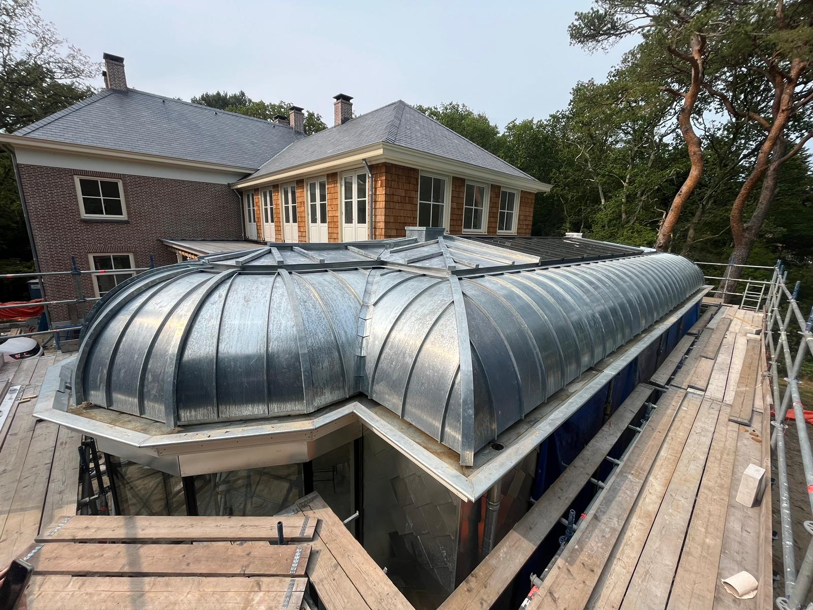 Project Wassenaar| Elshof Metaaldak is dé specialist in hoogwaardige metalen dak- en gevelbekleding