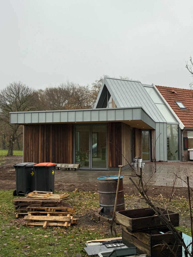 Project Heino | Elshof Metaaldak is dé specialist in hoogwaardige metalen dak- en gevelbekleding