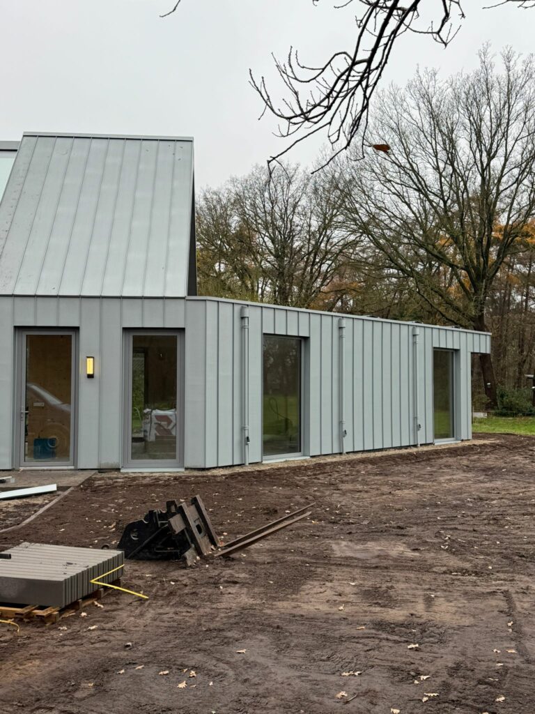 Project Heino | Elshof Metaaldak is dé specialist in hoogwaardige metalen dak- en gevelbekleding
