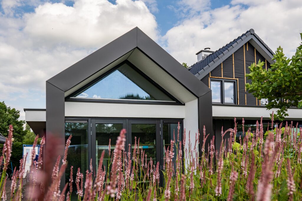 Project wapenveld | Elshof Metaaldak is dé specialist in